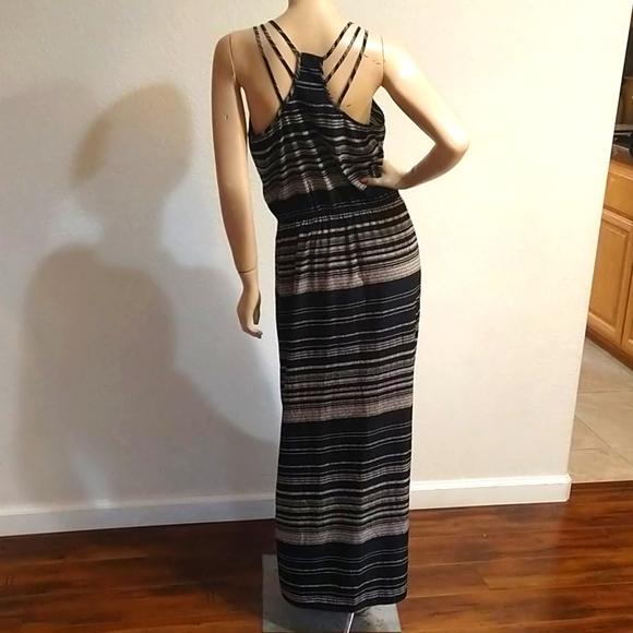 Banana Republic petite maxi dress - Picture 2 of 5